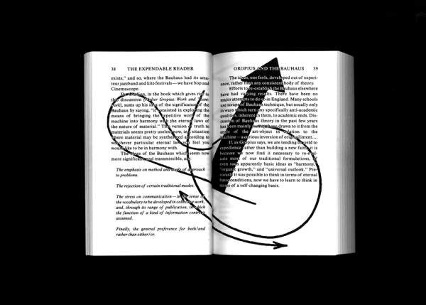 theexpandablereader_interior_01.jpg